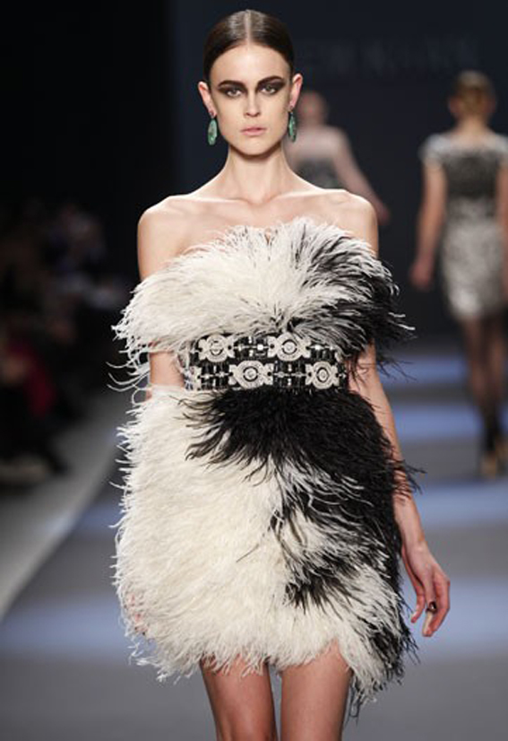 Covered in feathers - I Love Green Inspiration