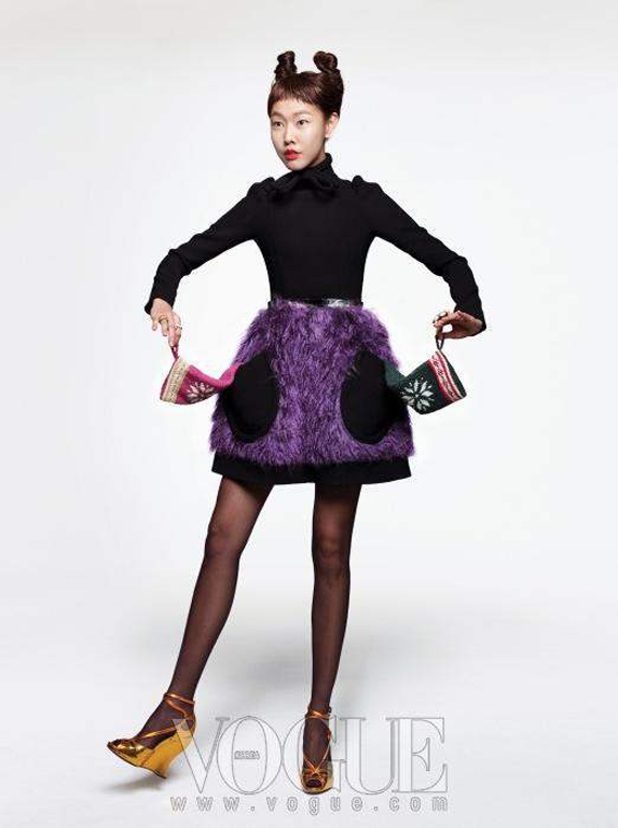 Christmas-Editorial-Vogue-Korea-December-2010-14