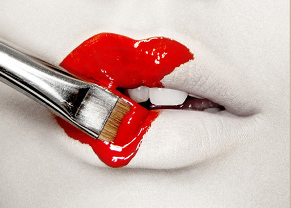fashion-lips-photography-pretty-red-Favim.com-124898