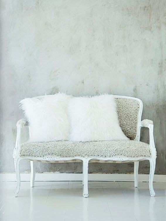white sofas