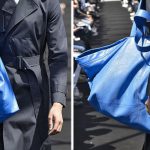 Borsa blu Ikea Balenciaga, collezione uomo primavera estate 2017